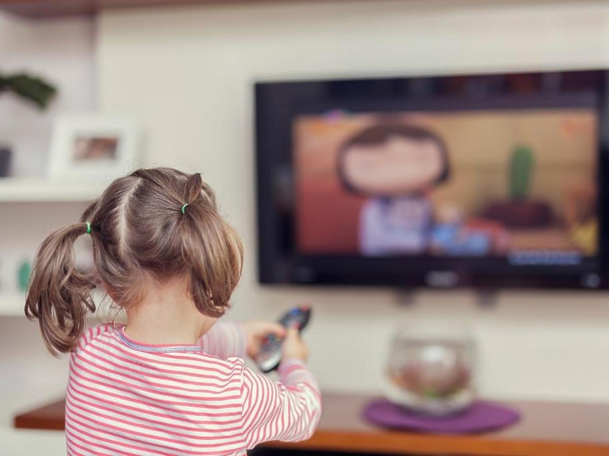 wpływ telewizji na rozwój dziecka