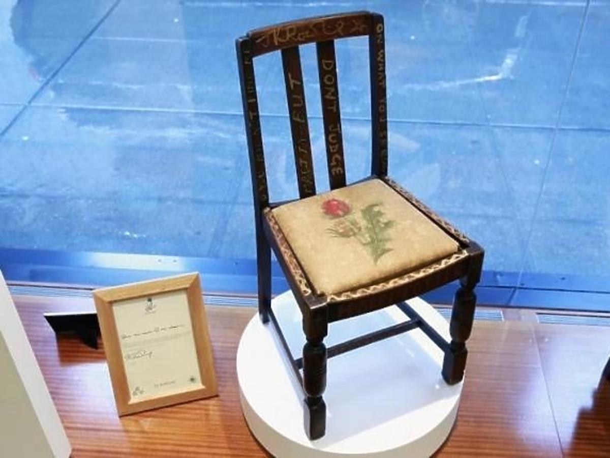 Krzesło J.K. Rowling