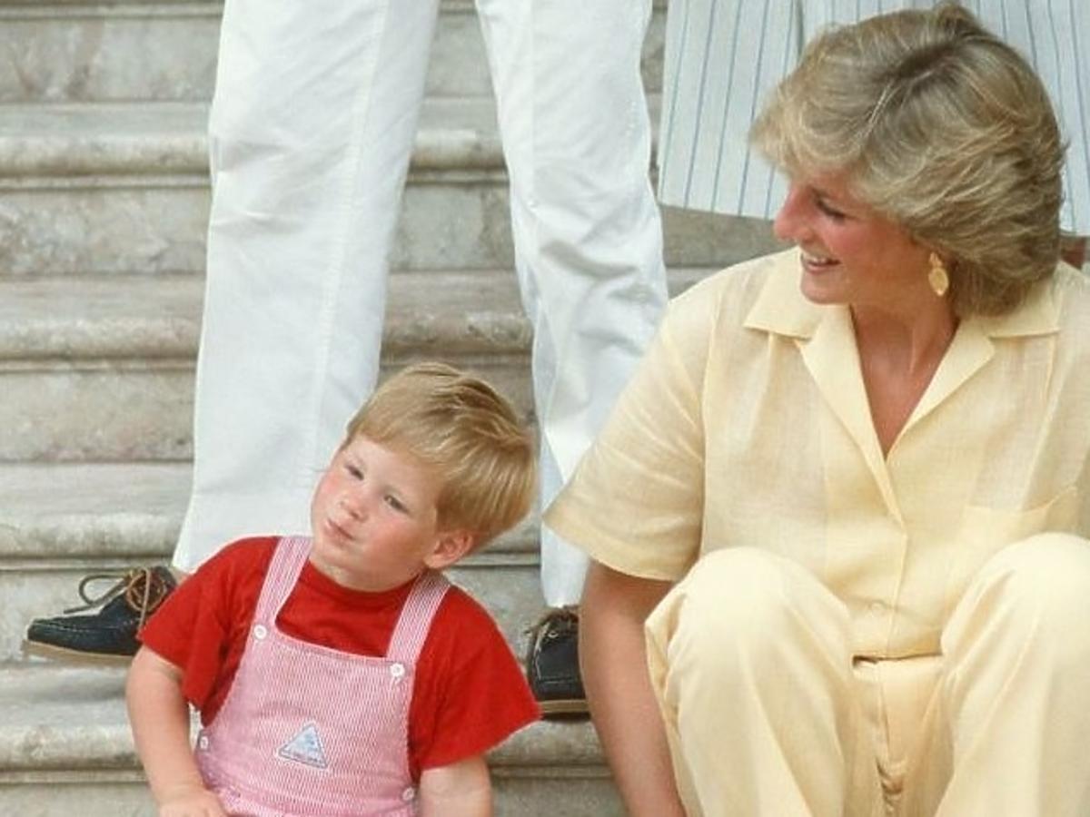 Księżna Diana z synem Harrym