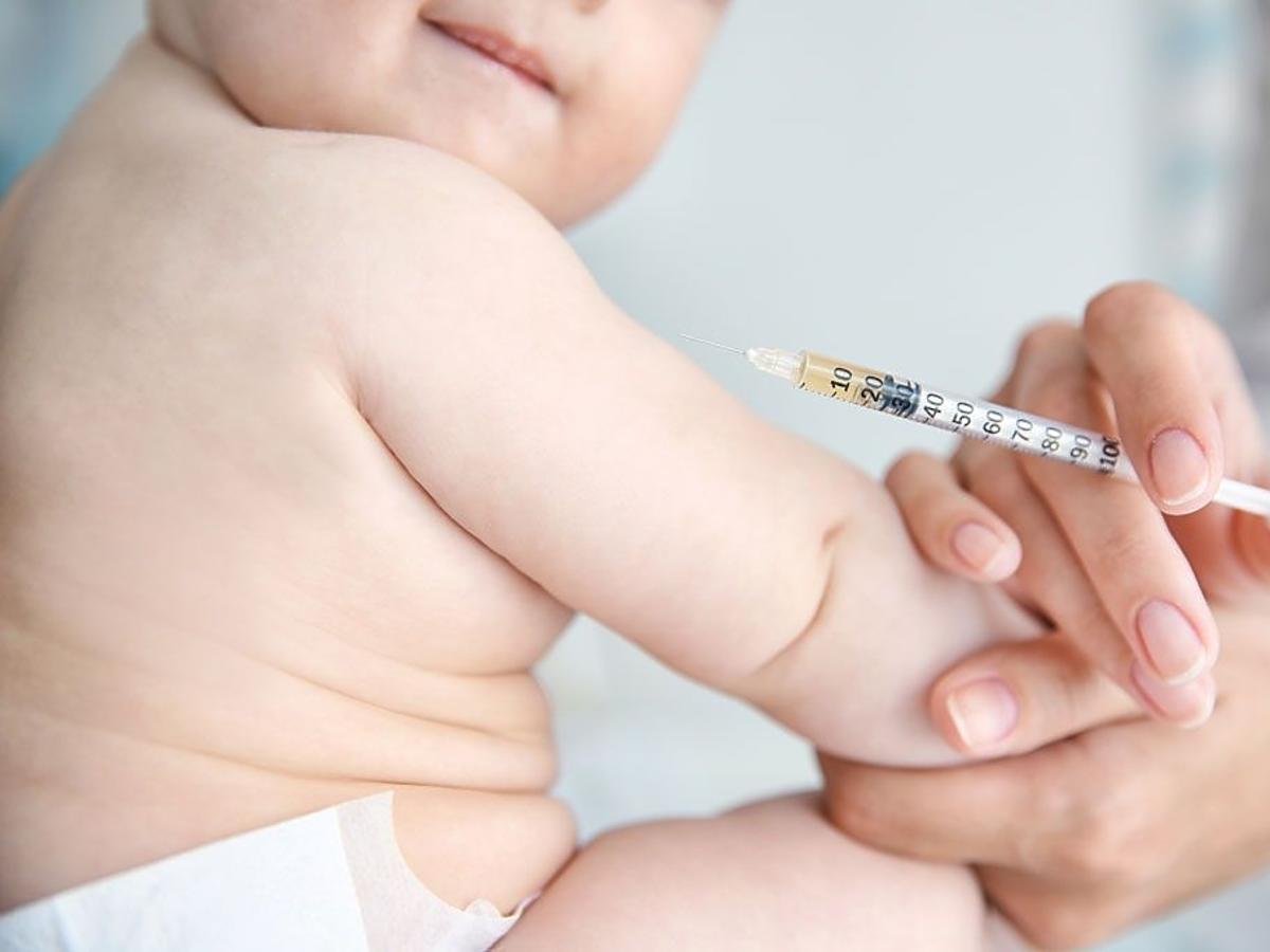 antyszczepionkowcy mają więcej płacić na składkę zdrowotną