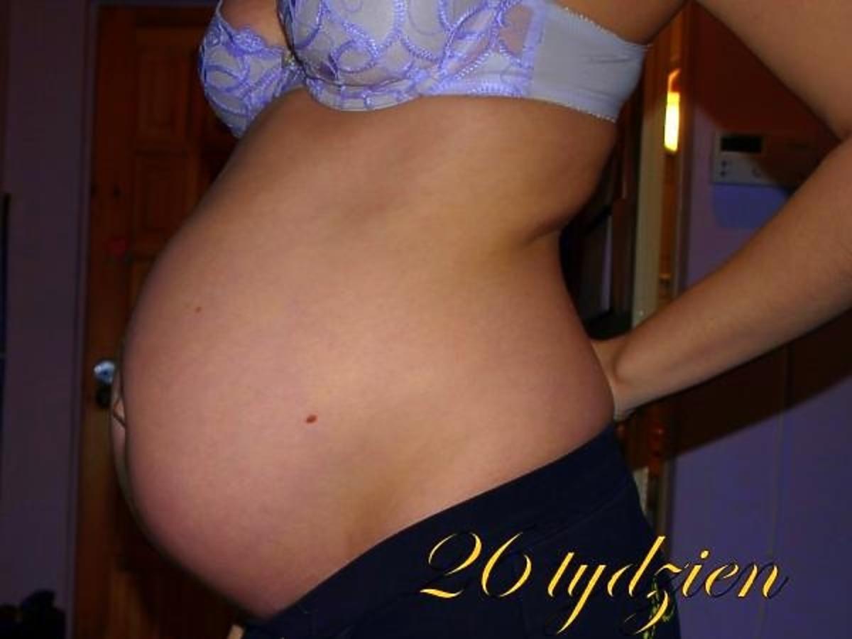 brzuch w ciąży, brzuch w 26 tygodniu ciąży