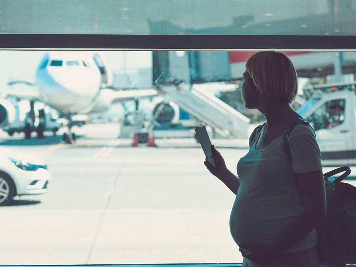 latanie samolotem w ciąży