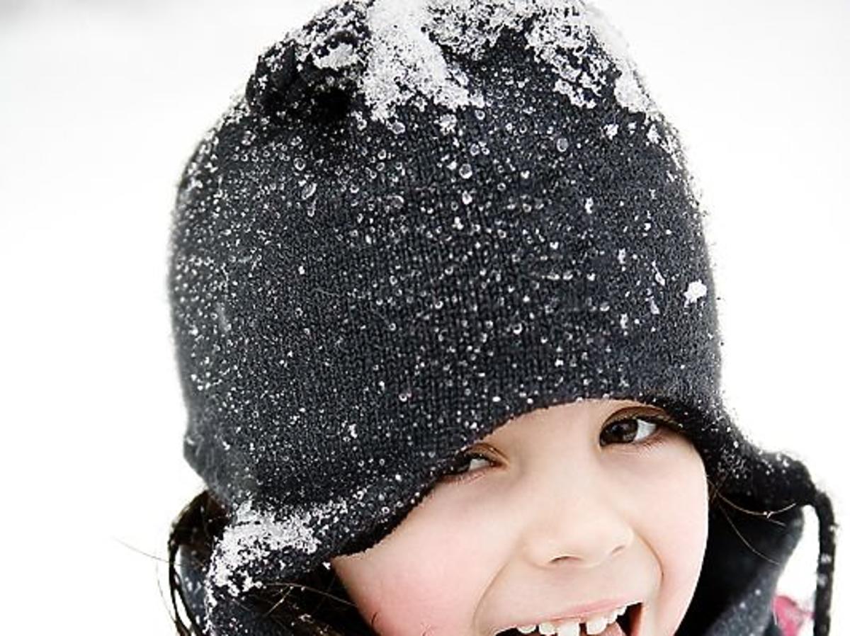 dziecko, zima, czapka, uśmiech, język