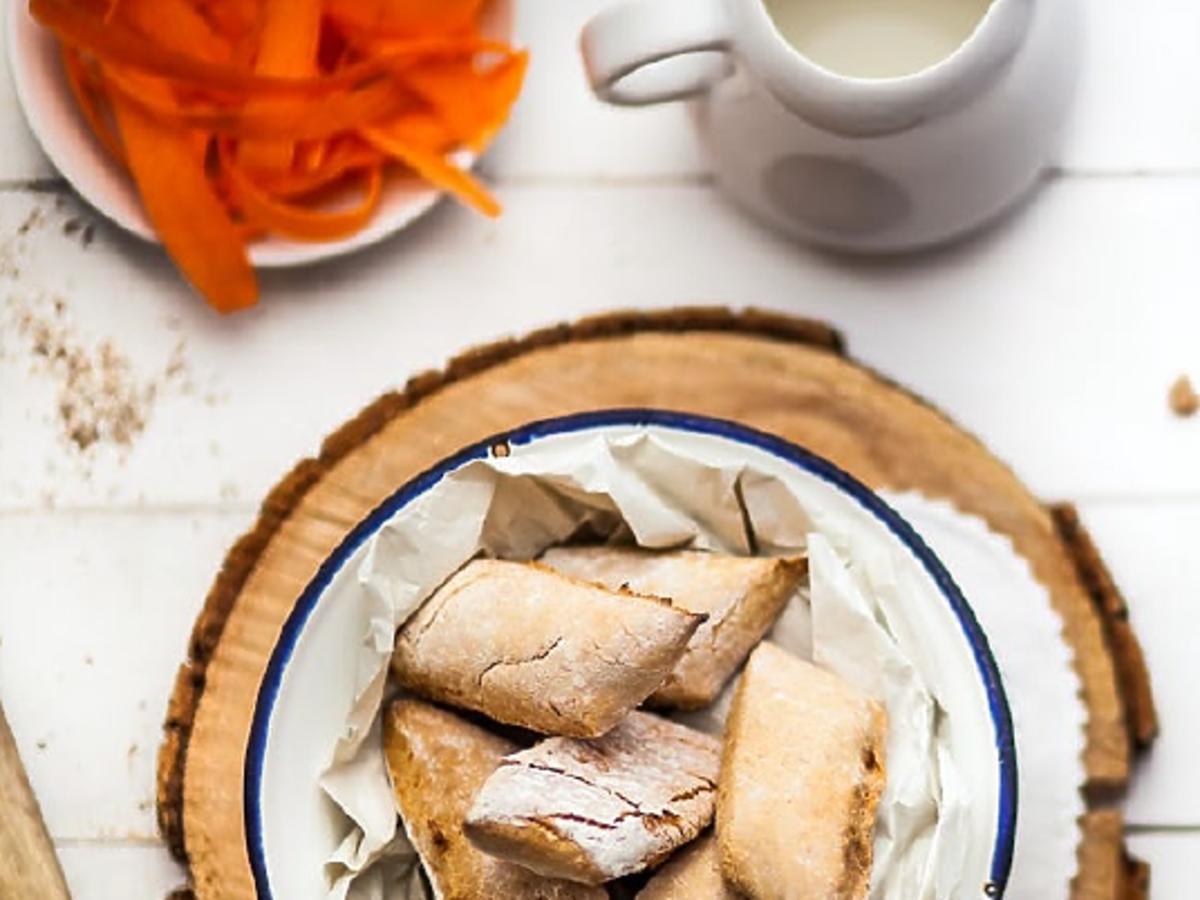 Fafernuchy – kurpiowskie ciastka z marchwi i pieprzu