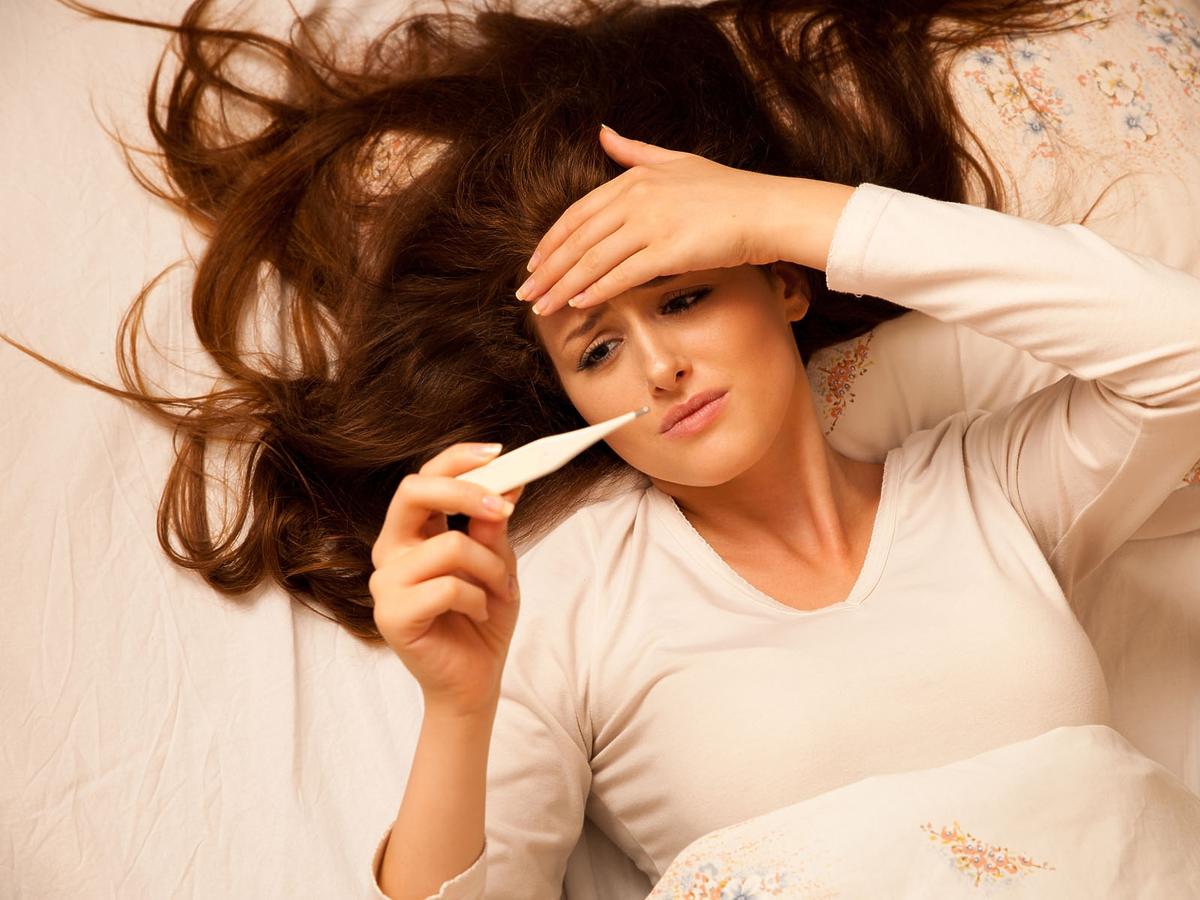 grypa a płodność, jak przygotować się do ciąży, grypa przed ciążą, miesiączka, owulacja