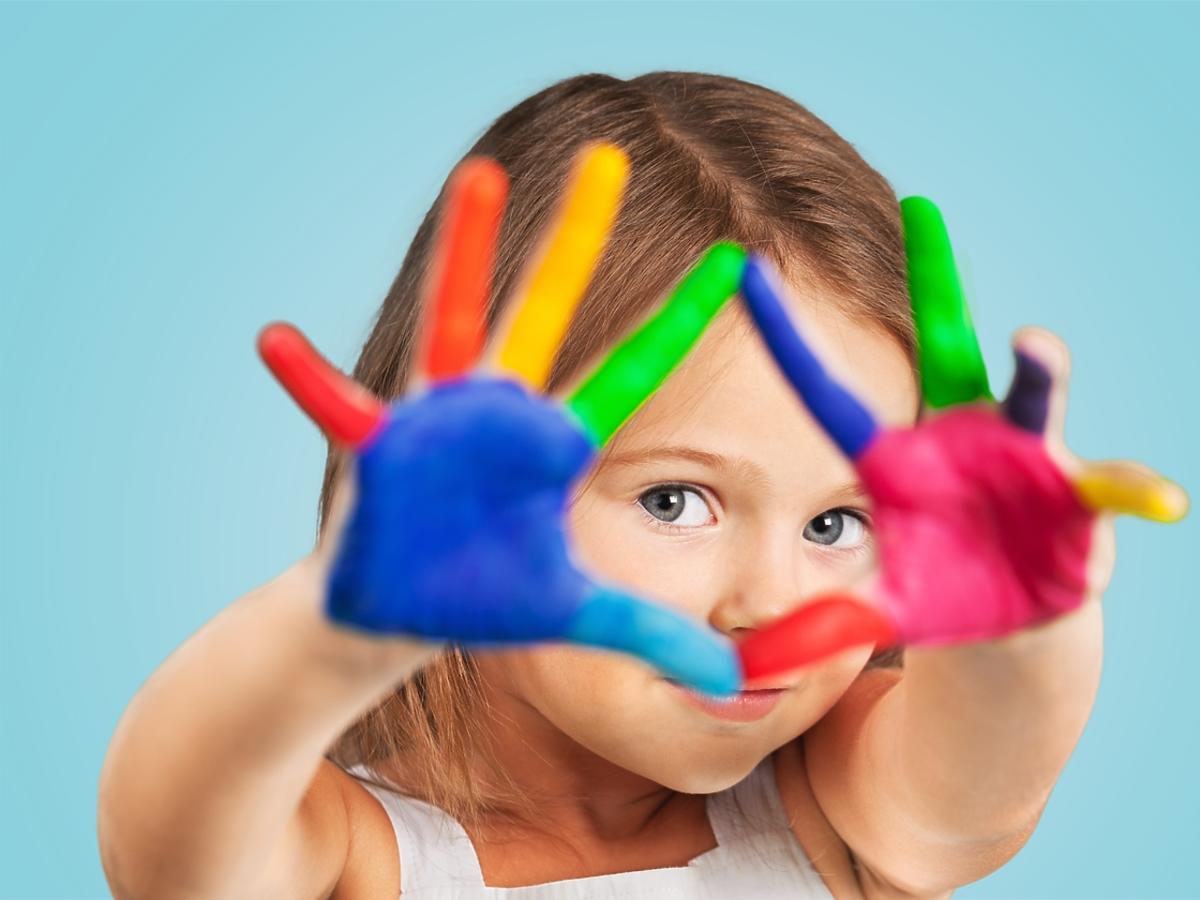 jak nauczyć dziecko kolorów