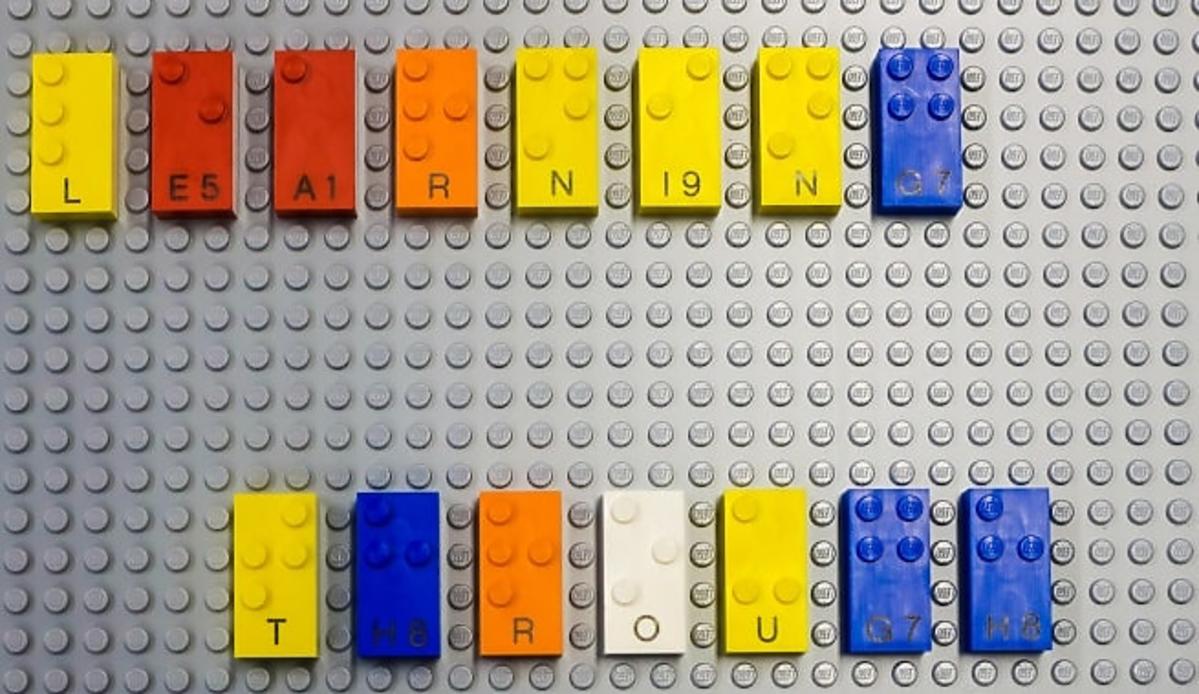 Lego dla niewidomych alfabet Braille'a