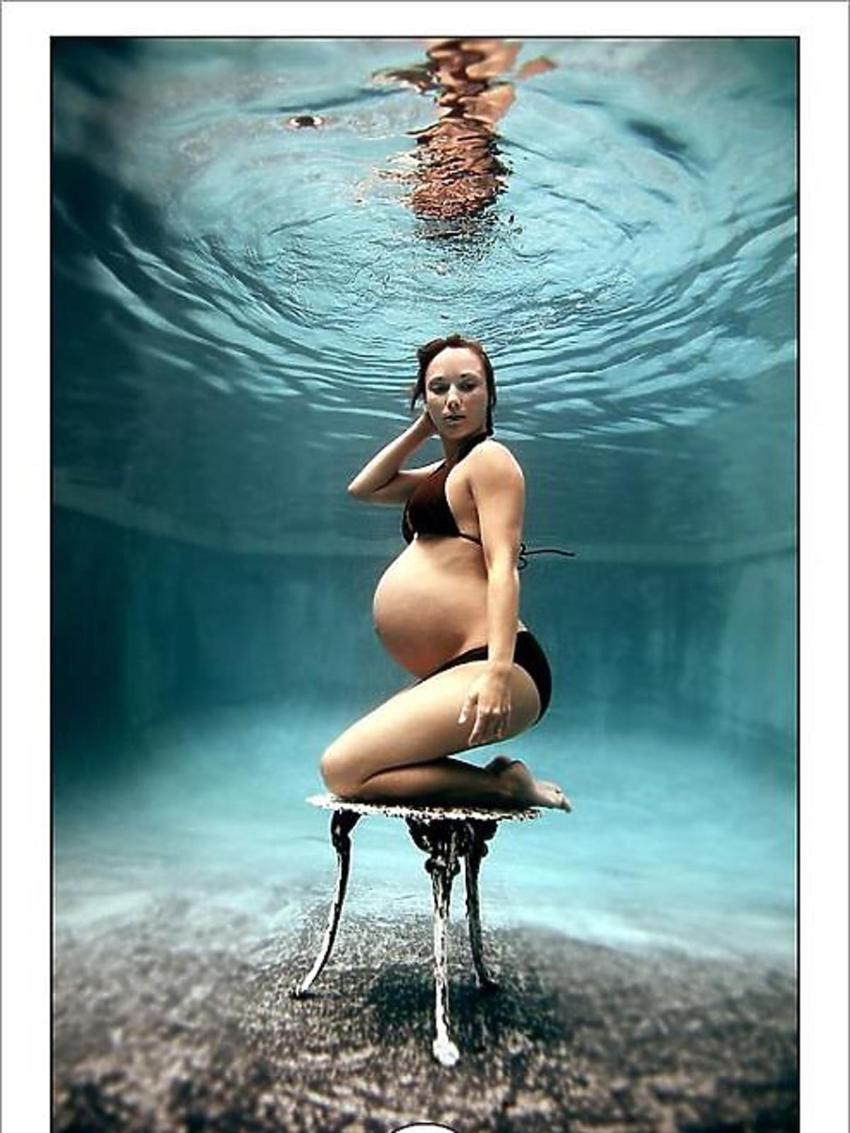 macierzyństwo, mama, sesja, podwodna sesja, ciąża