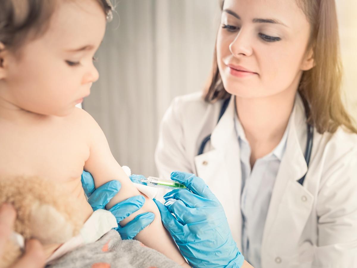 mity o szczepieniach