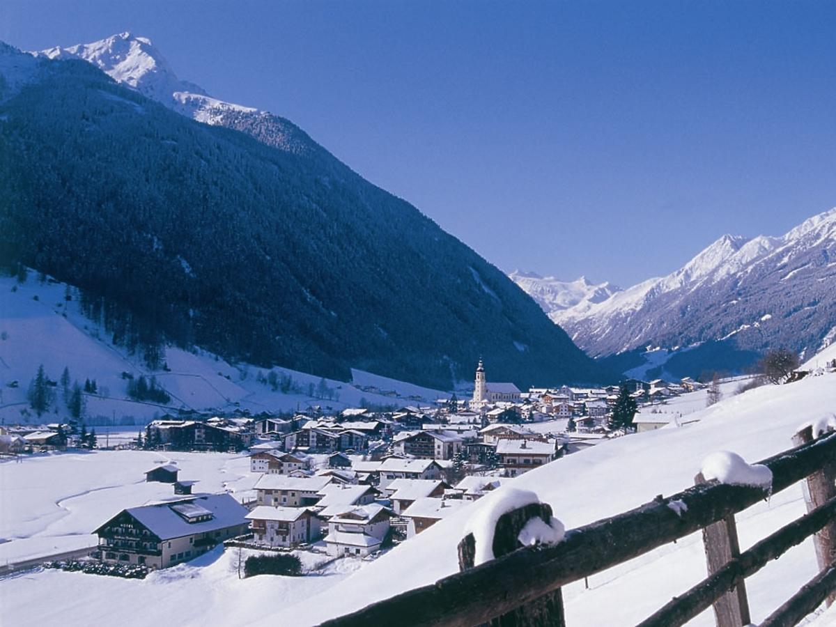 narty, Dolina Stubai, Alpy