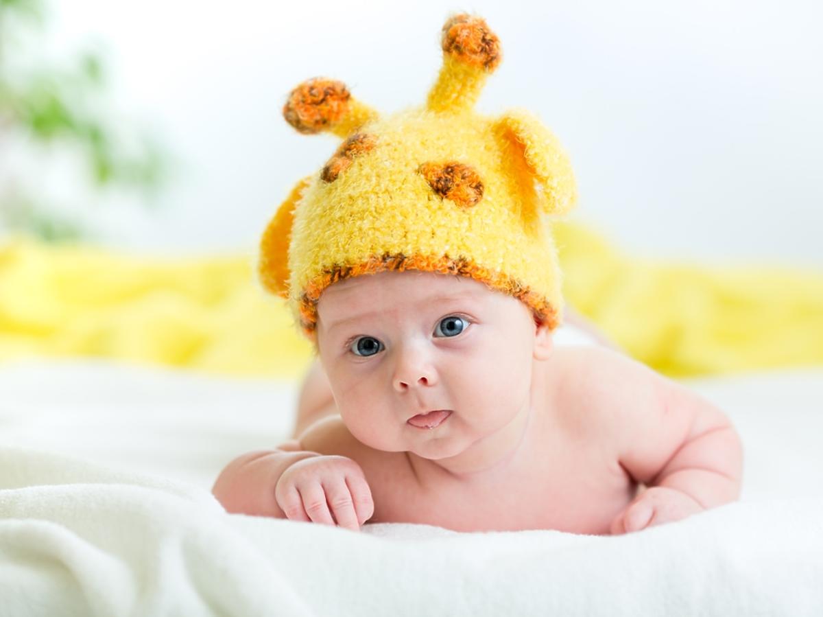 czapeczka dla niemowlaka w upały