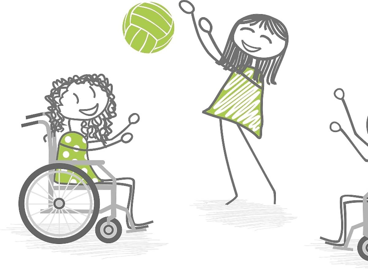 Niepełnosprawne dzieci podczas zabawy, niepełnosprawność, wózek inwalidzki, zabawa, gra w piłkę