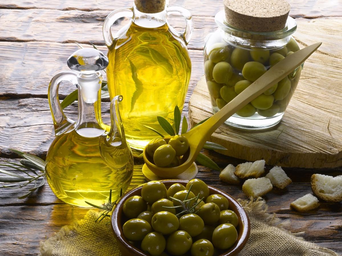 Świeża oliwa z oliwek