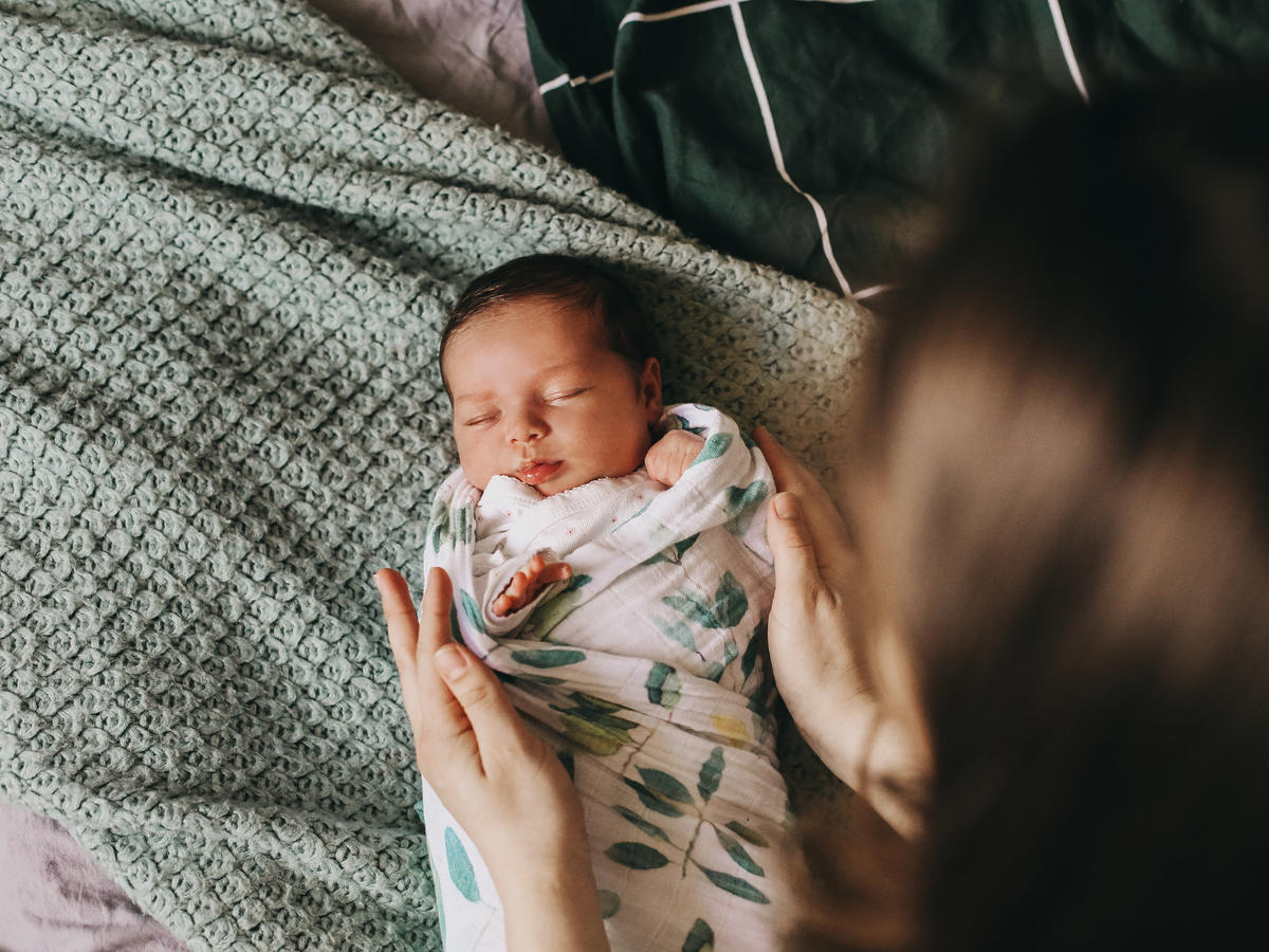 Otulacz dla noworodka i niemowlaka
