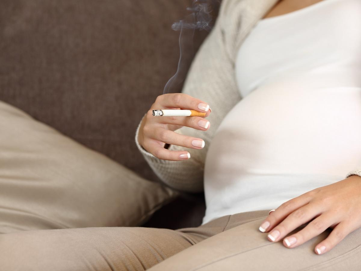 Palenie w w ciąży zostawia ślad w krwi dziecka na kilka lat