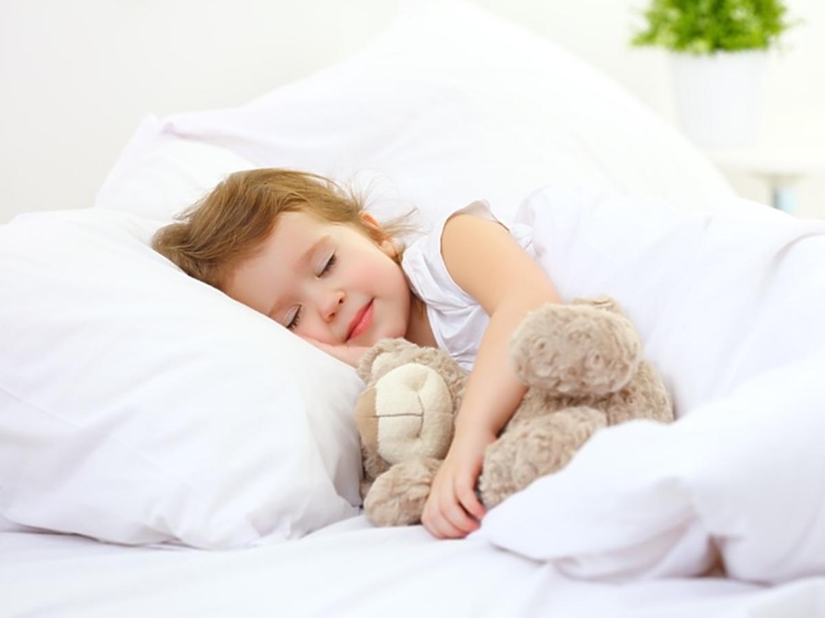 pobudki dziecka - sposoby na przesypianie nocy