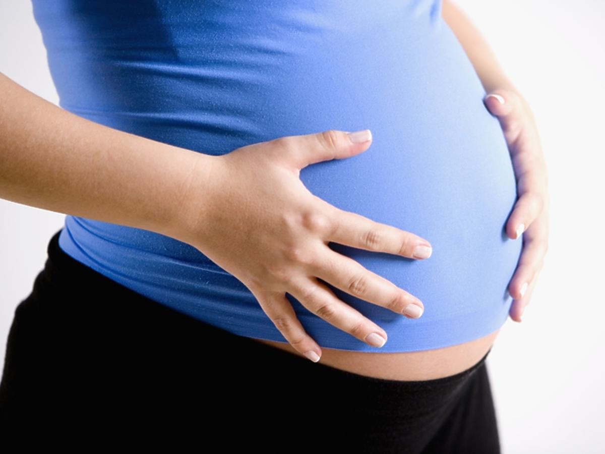 poród, przebieg porodu, skurcze porodowe, ból porodowy, znieczulenie zewnątrzoponowe