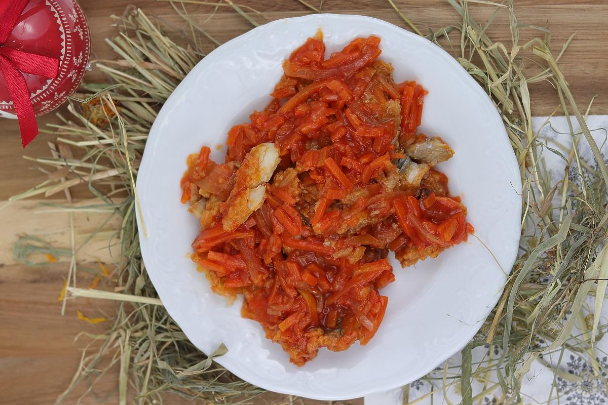 Potrawy wigilijne: ryba po grecku