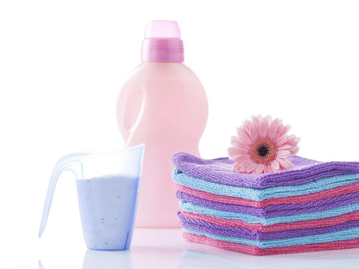Promocje na proszki do prania i środki czystości dla dzieci i niemowląt