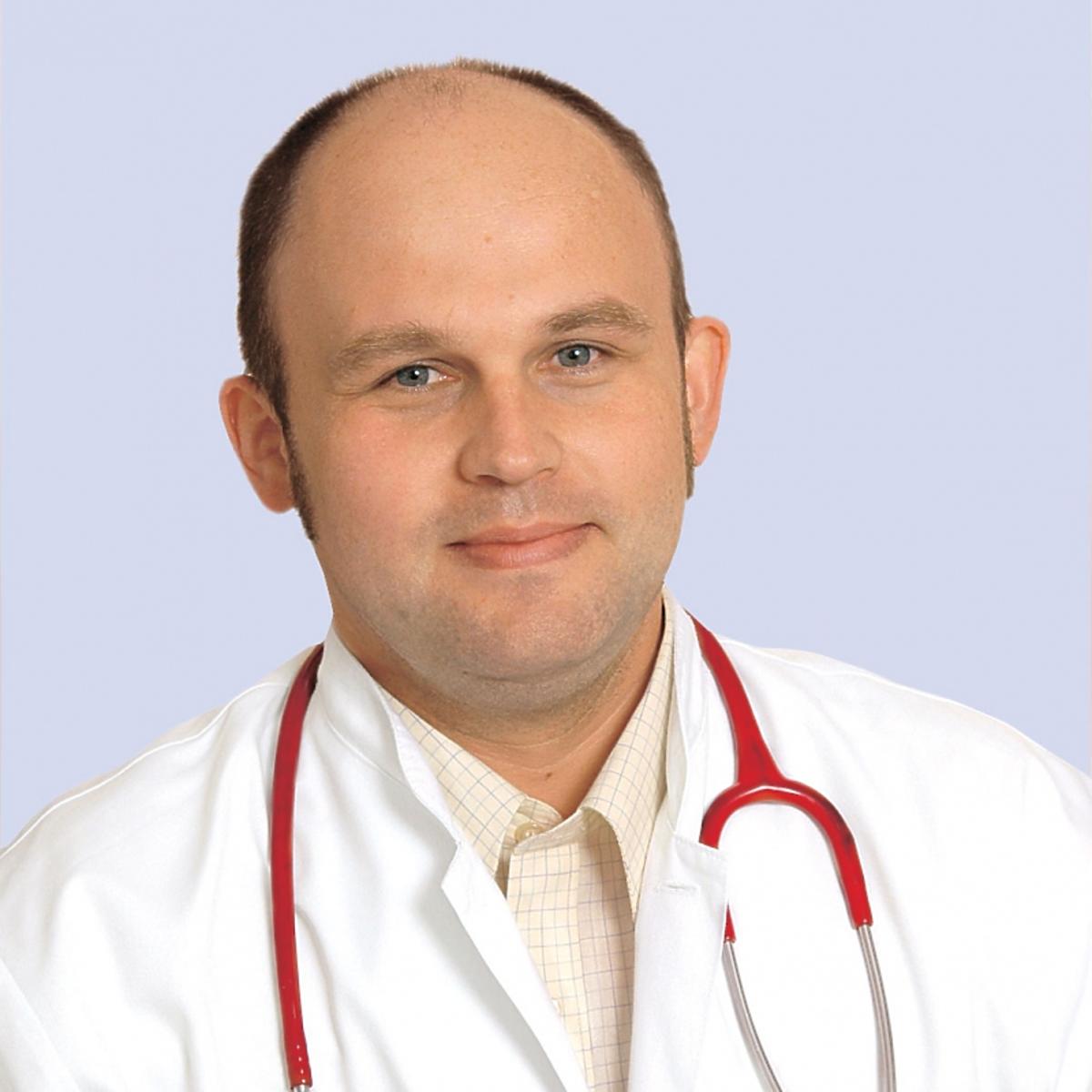 prof. Kamil Hozyasz, kierownik Kliniki Pediatrii w IMiD