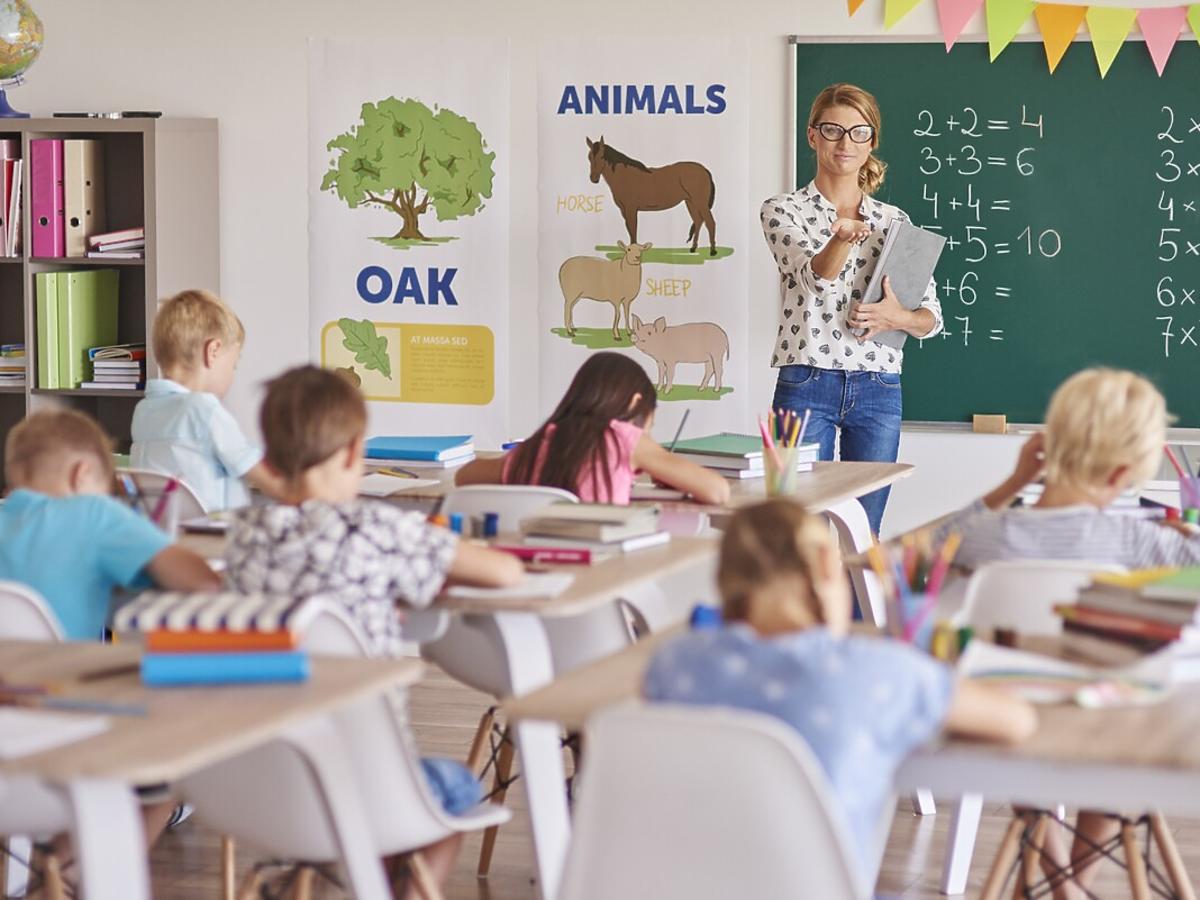 Szef Związku Nauczycielstwa Polskiego o powrocie dzieci do szkół 