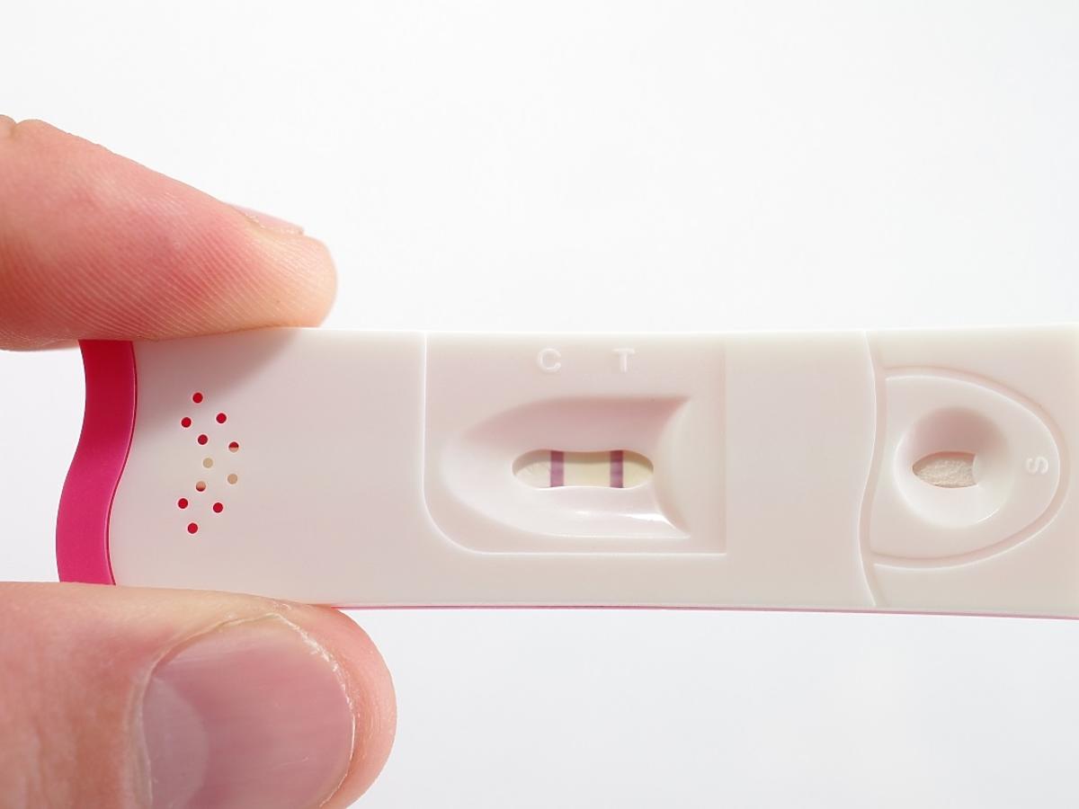 Test ciążowy, dwie kreseczki, ciąża
