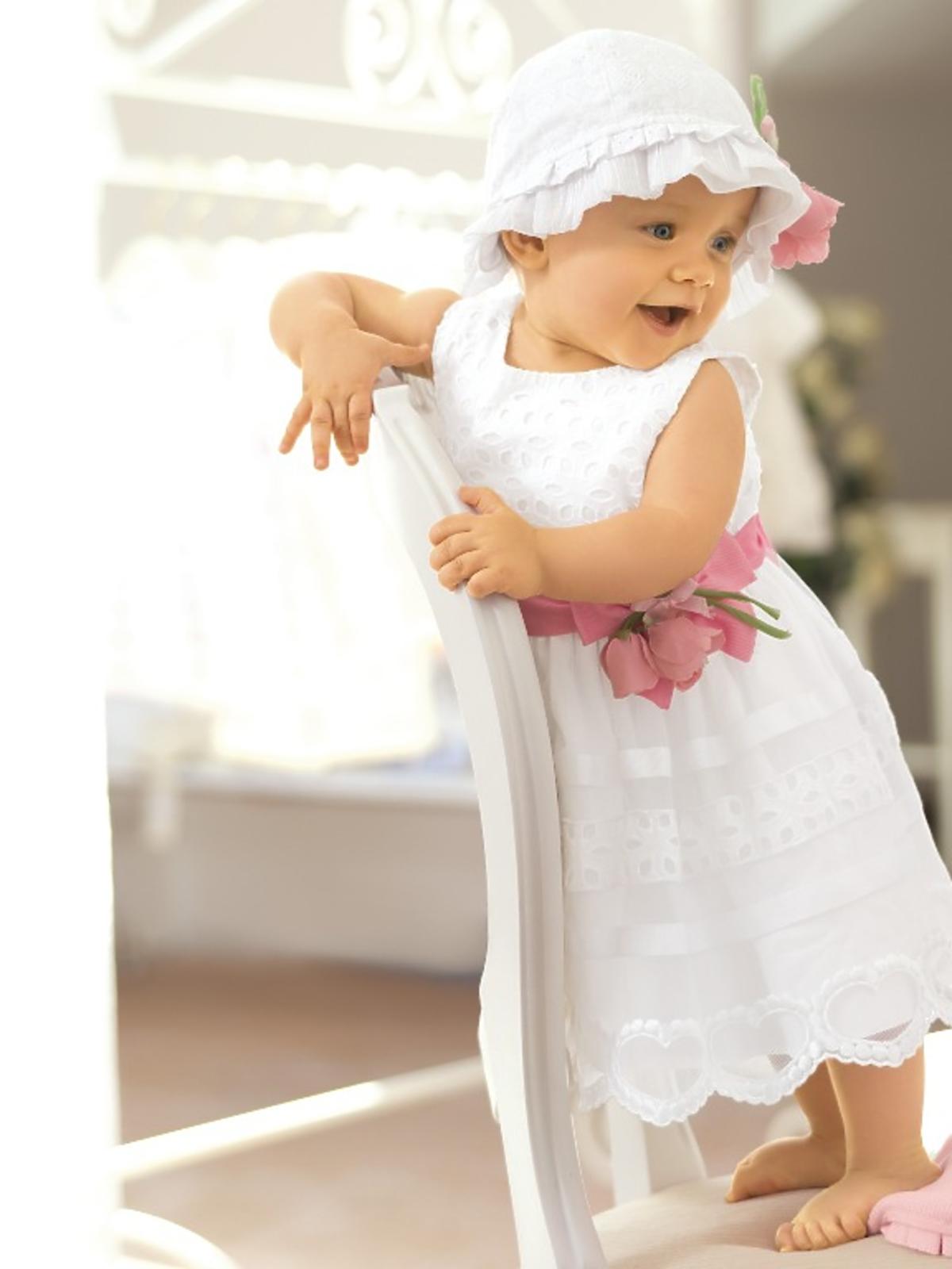 sukieneczka, czapeczka, moda dziecięca, ubranka dla dzieci, ubranka dla niemowląt